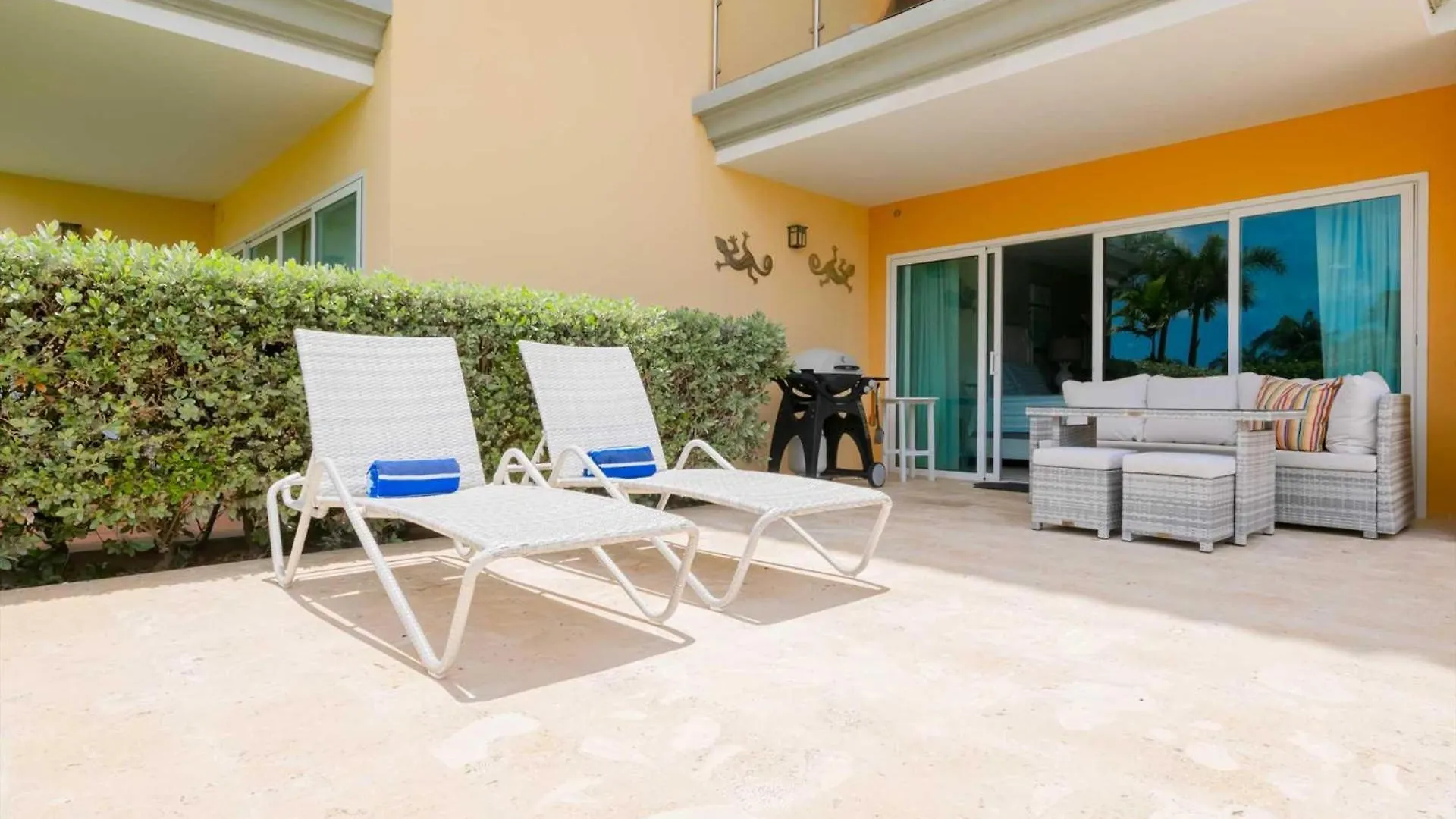 Beachfront - Garden Delight Studio - E125-1 Палм Бич