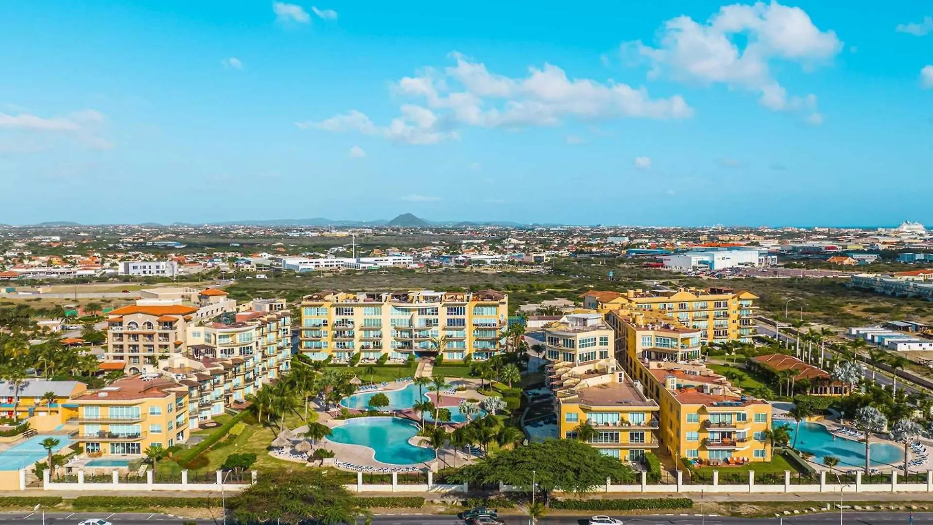 Апартаменты Beachfront - Garden Delight Studio - E125-1 Палм Бич