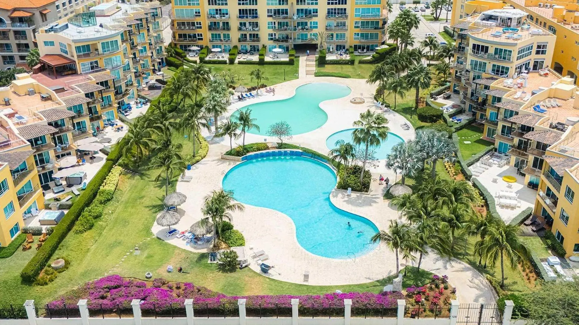 Beachfront - Garden Delight Studio - E125-1 Палм Бич